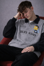 BUZO MOE GRIS