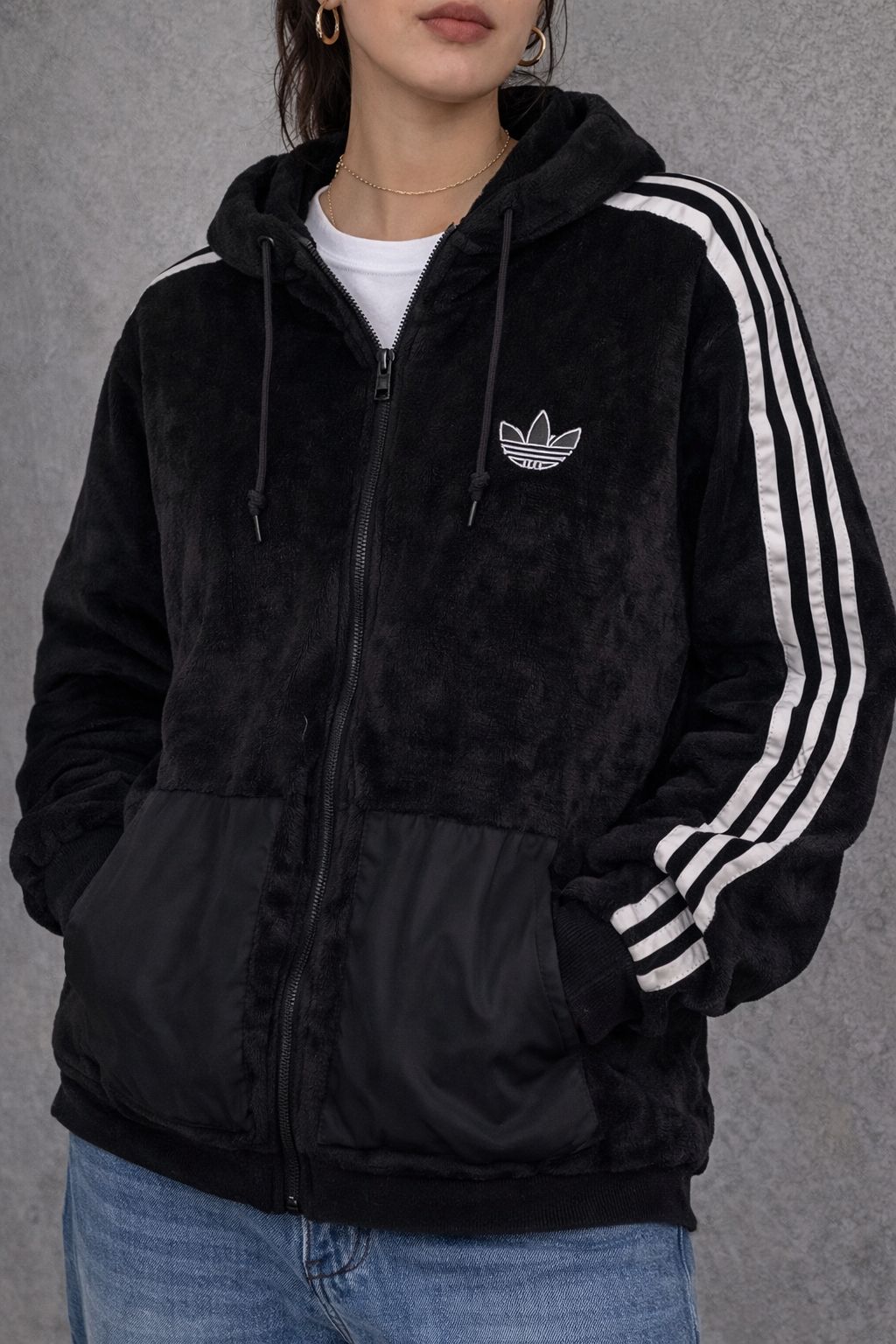 WhatsApp Image 2026-03-08 at 2.53.43 PM Chaqueta Adidas Fleece Classic Black - Imagen 1