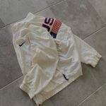 Chaqueta USA Vintage Windbreaker Premium Unisex - Imagen 4