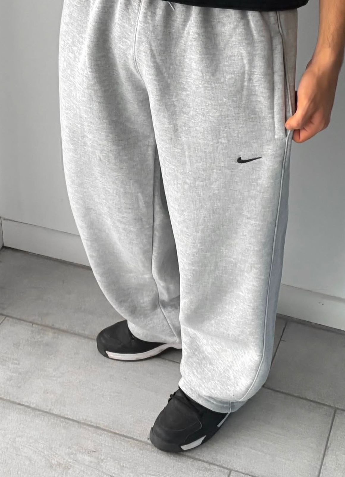 jogger Jogger Burda Gruesa Unisex - Imagen 1